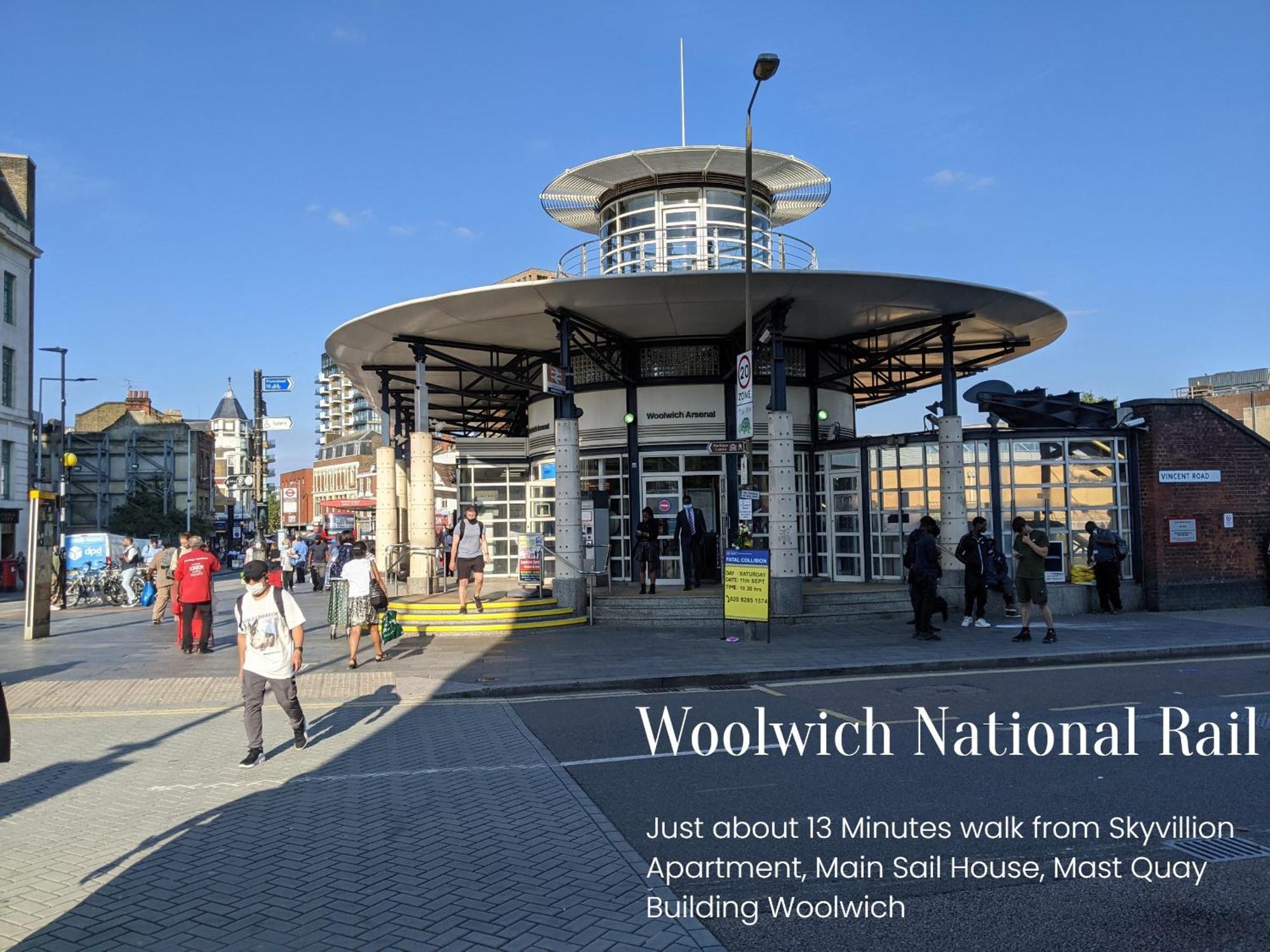 Skyvillion - London River Thames Top Floor Apartments By Woolwich Ferry, Mins To London Excel, O2 Arena , London City Airport With Parking Экстерьер фото