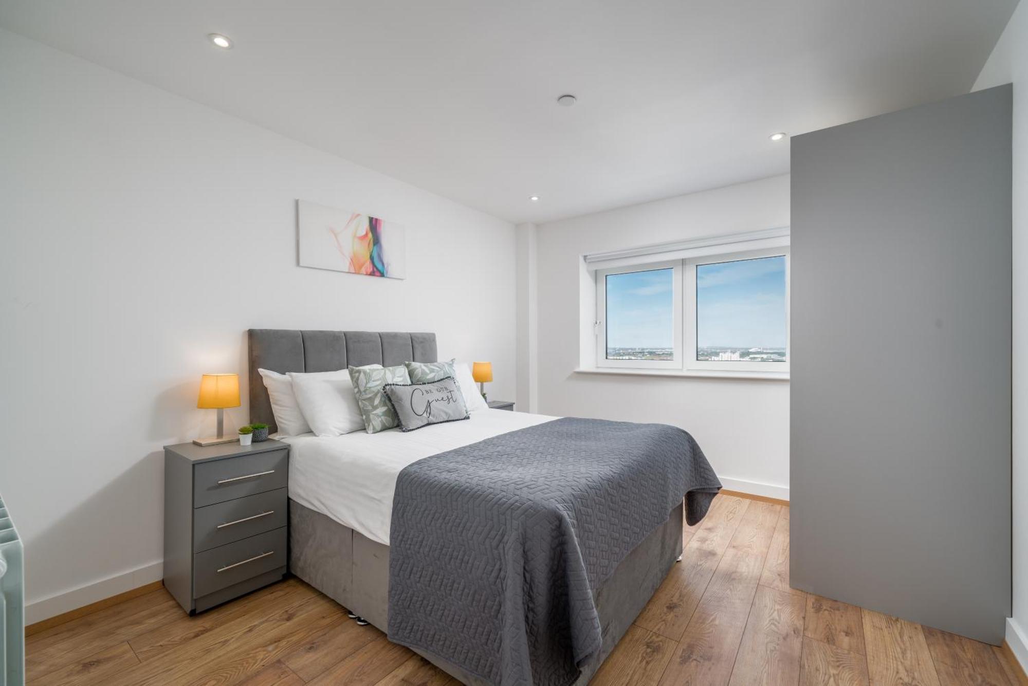 Skyvillion - London River Thames Top Floor Apartments By Woolwich Ferry, Mins To London Excel, O2 Arena , London City Airport With Parking Экстерьер фото